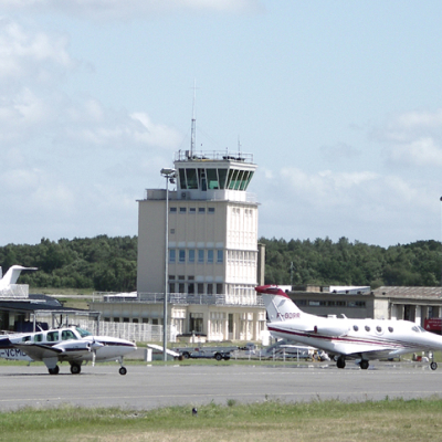 Transport Bretagne vous emmène ou vient vous chercher à l'aéroport de Dinard